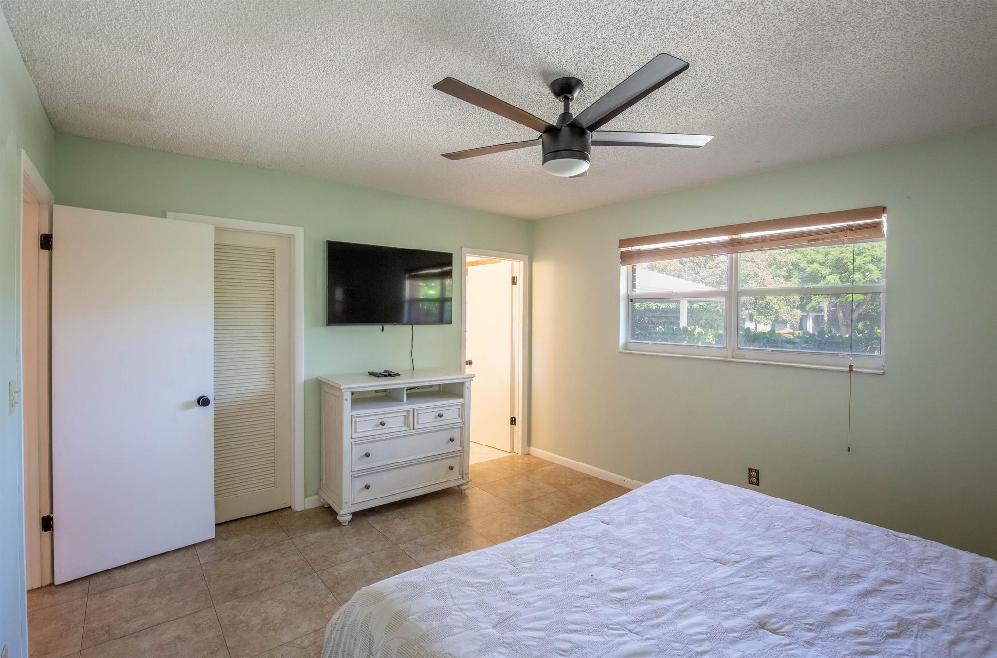 COLLEGE PARK ADD 1 - Residential Lease