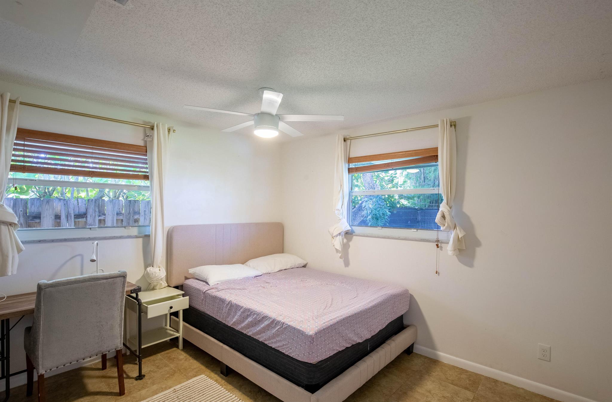 COLLEGE PARK ADD 1 - Residential Lease