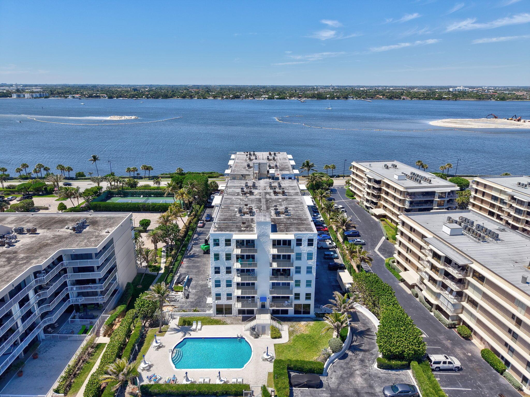 LA RENAISSANCE - Residential