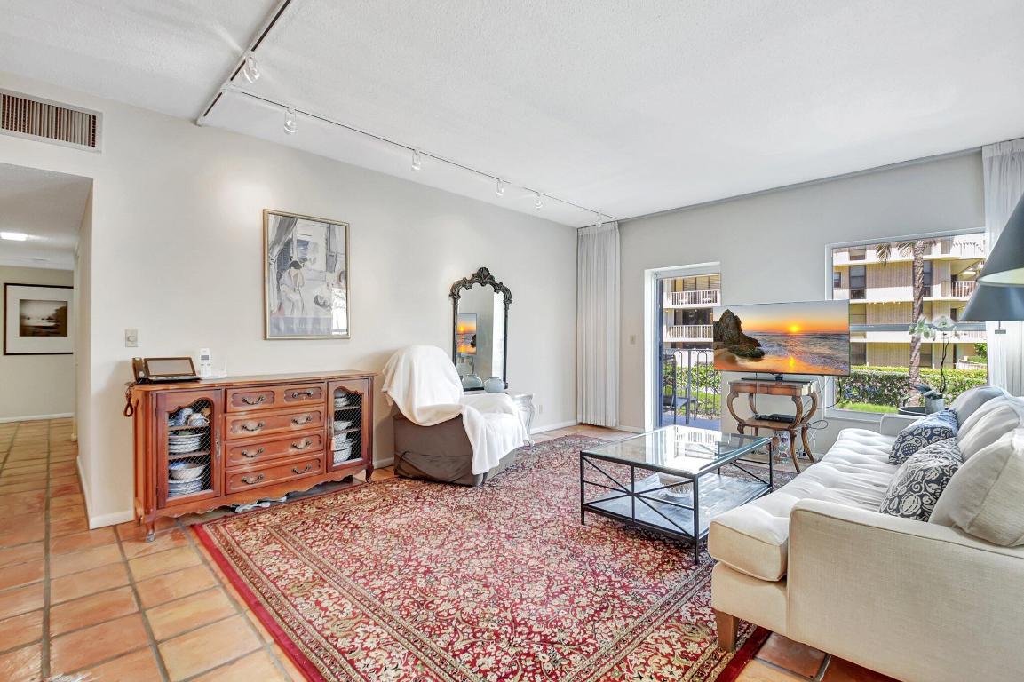 LA RENAISSANCE - Residential