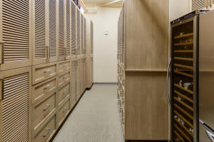 BELLARIA CONDO - Residential