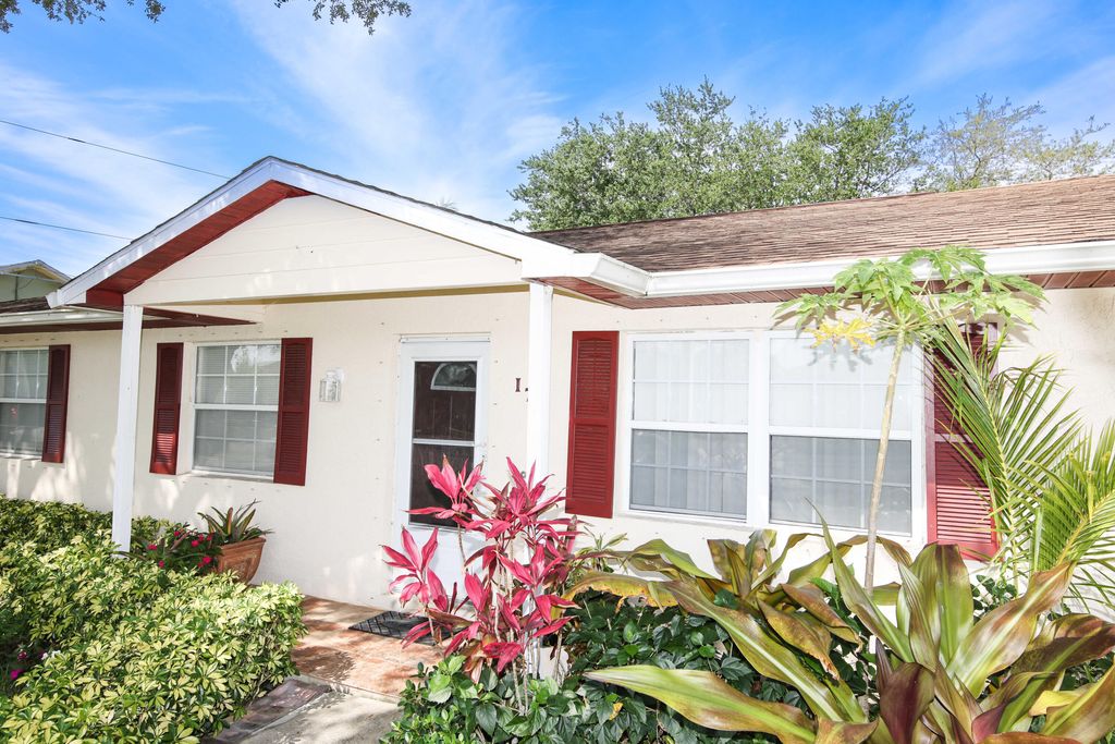 Photo of 174 NW Peach Street St, Port St Lucie, FL 34983 (MLS # R10789651)