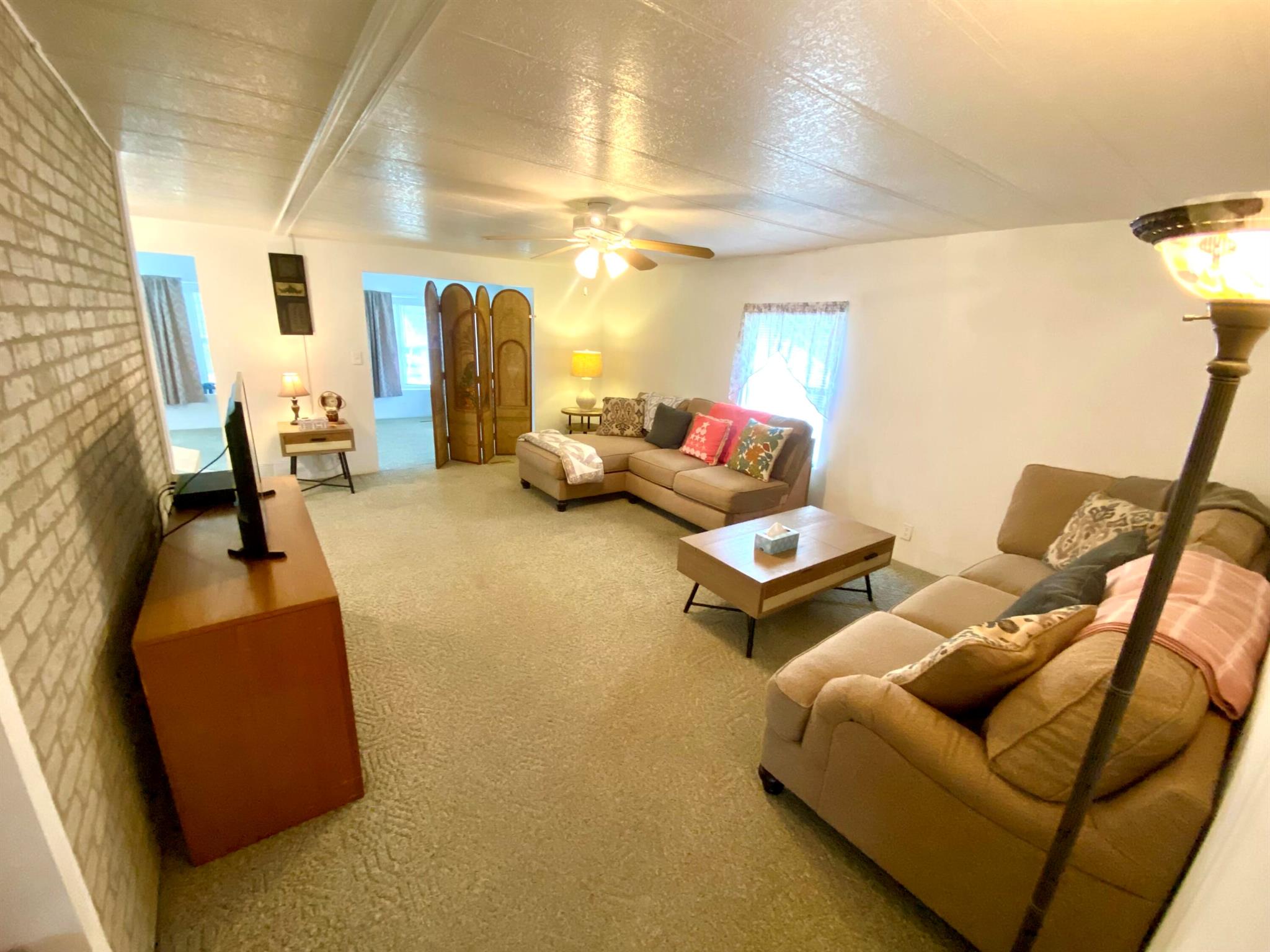 Spanish Lakes Riverfront - Residential