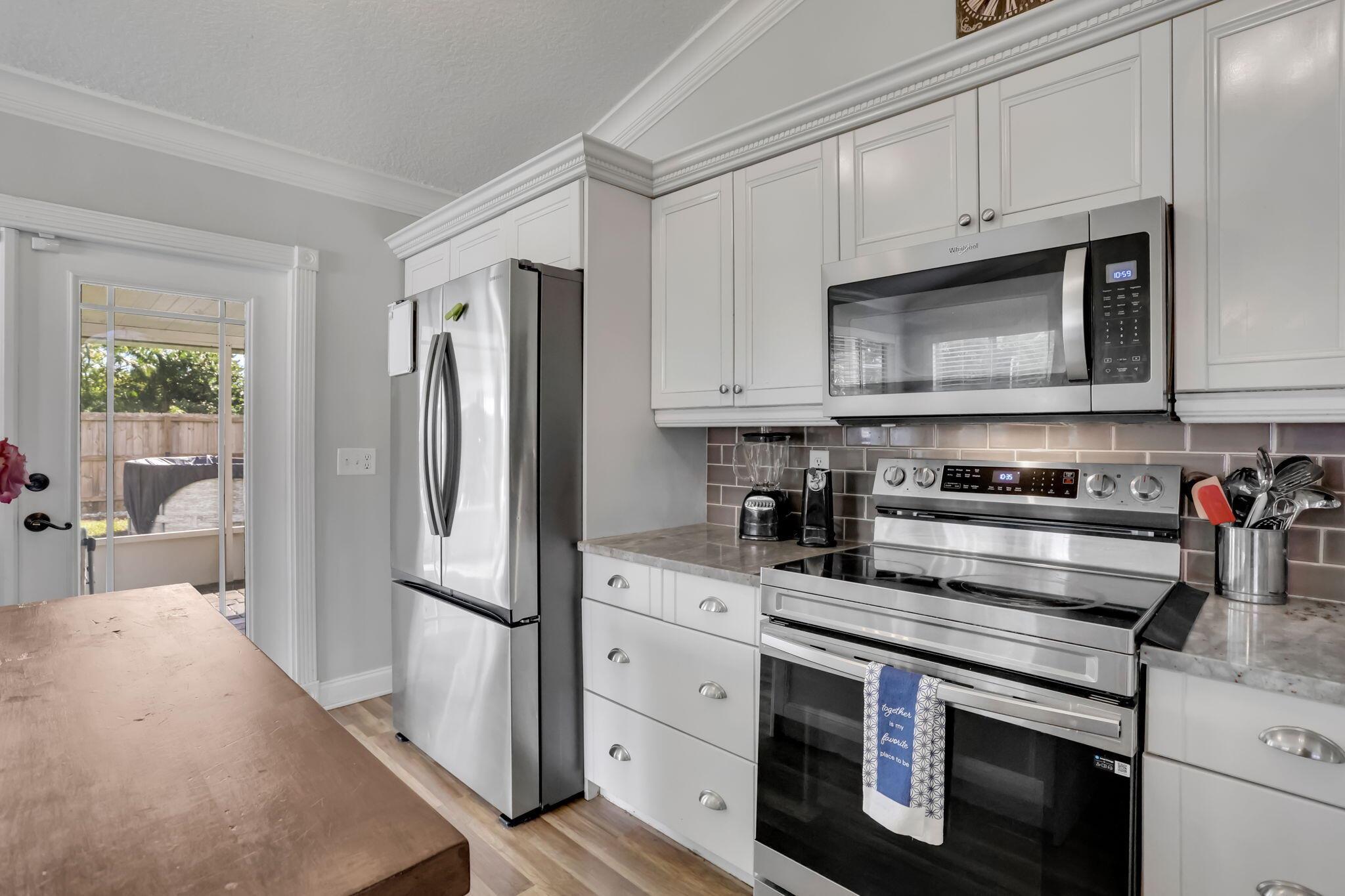 COUNTERPOINT ESTATES 11 - Residential