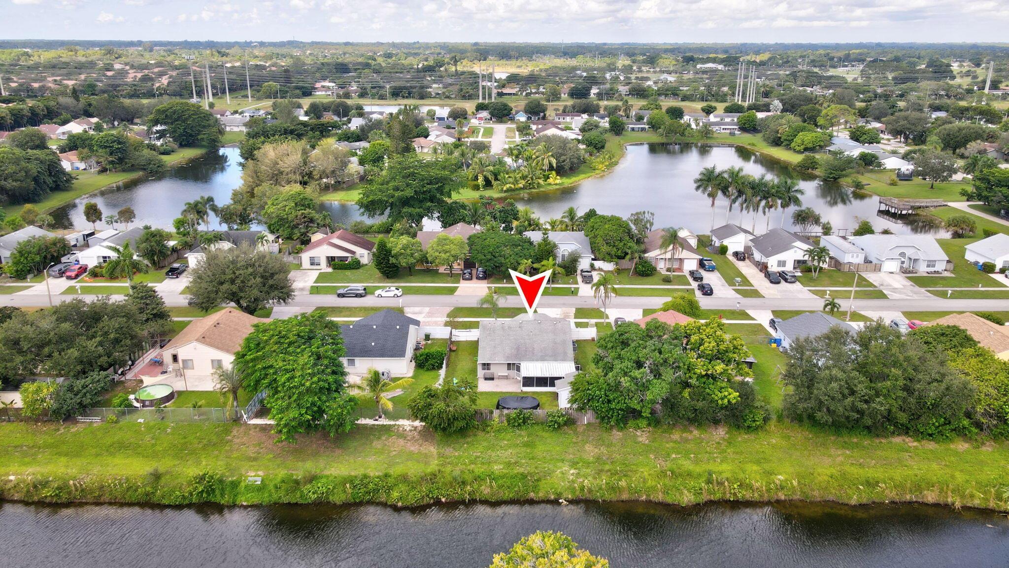 COUNTERPOINT ESTATES 11 - Residential