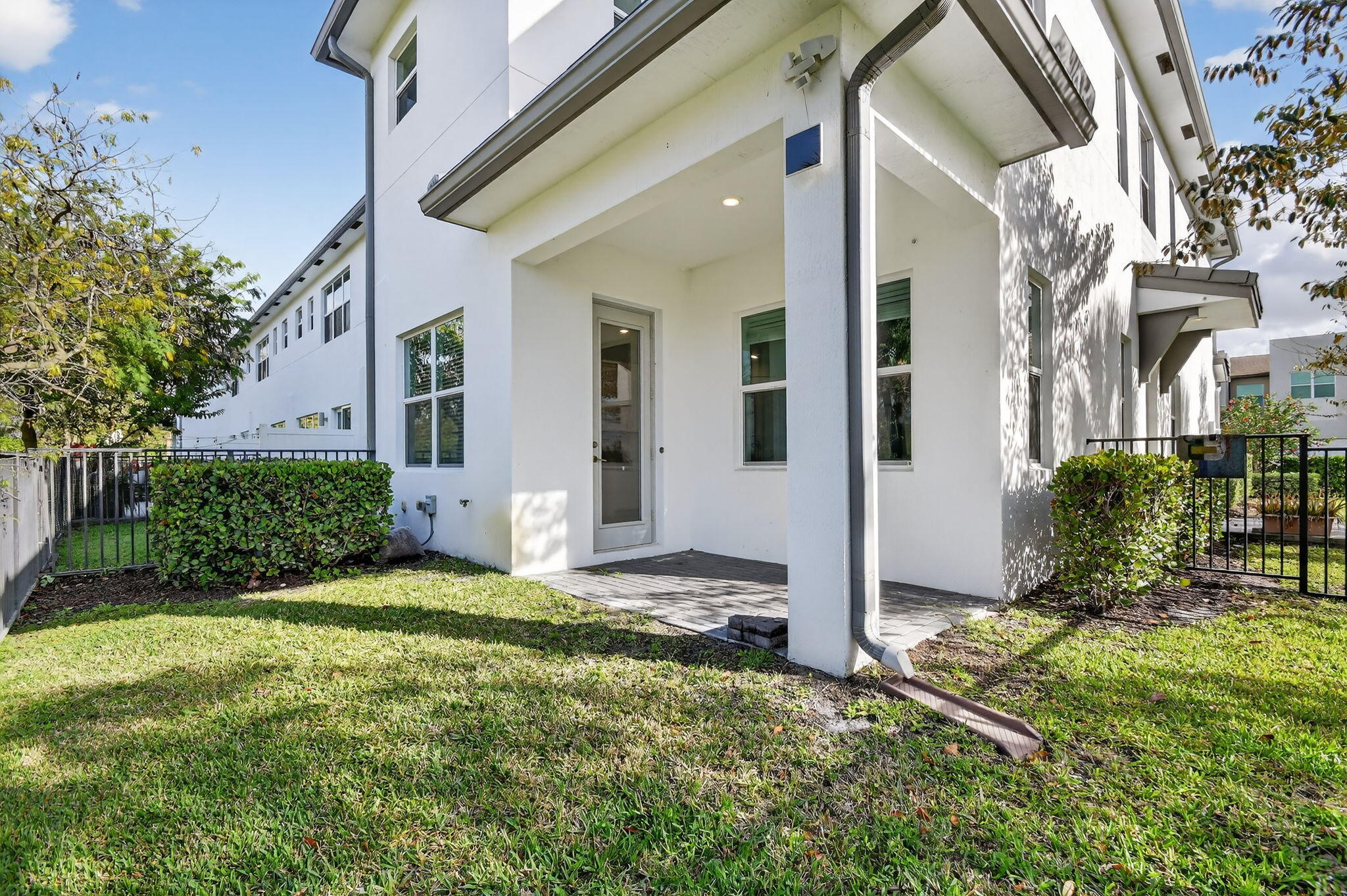 ANDALUCIA PUD PLAT 6 - Residential Lease