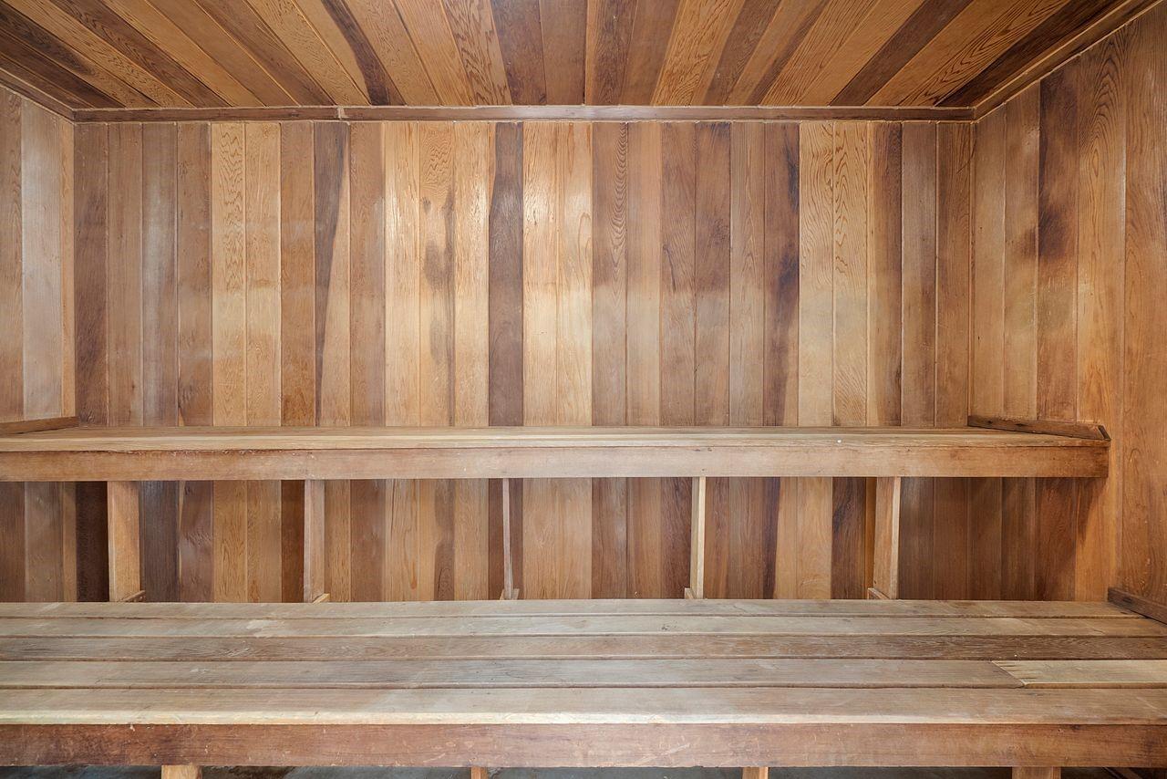 EMBASSY TOWER II - Residential