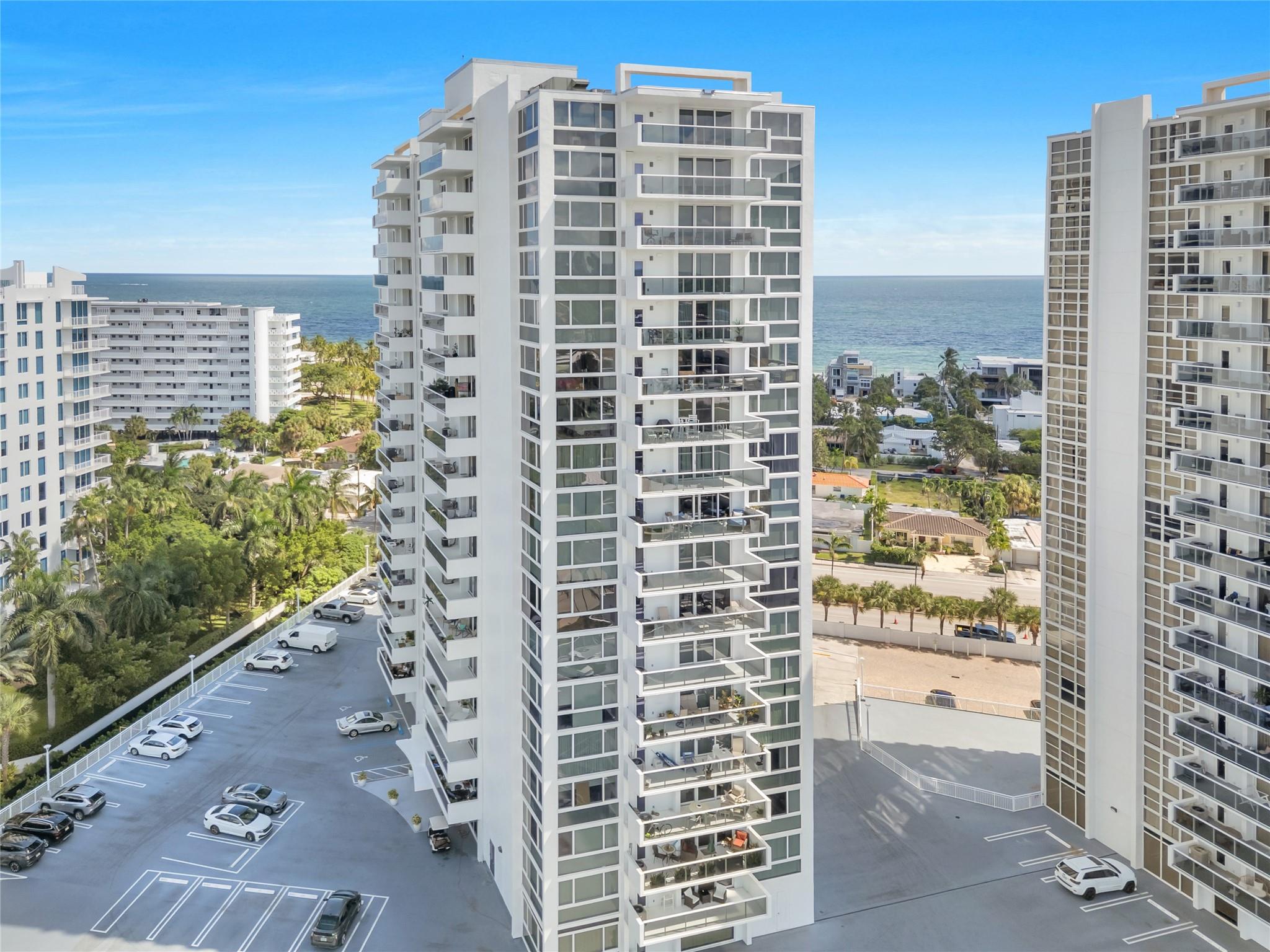 EMBASSY TOWER II - Residential