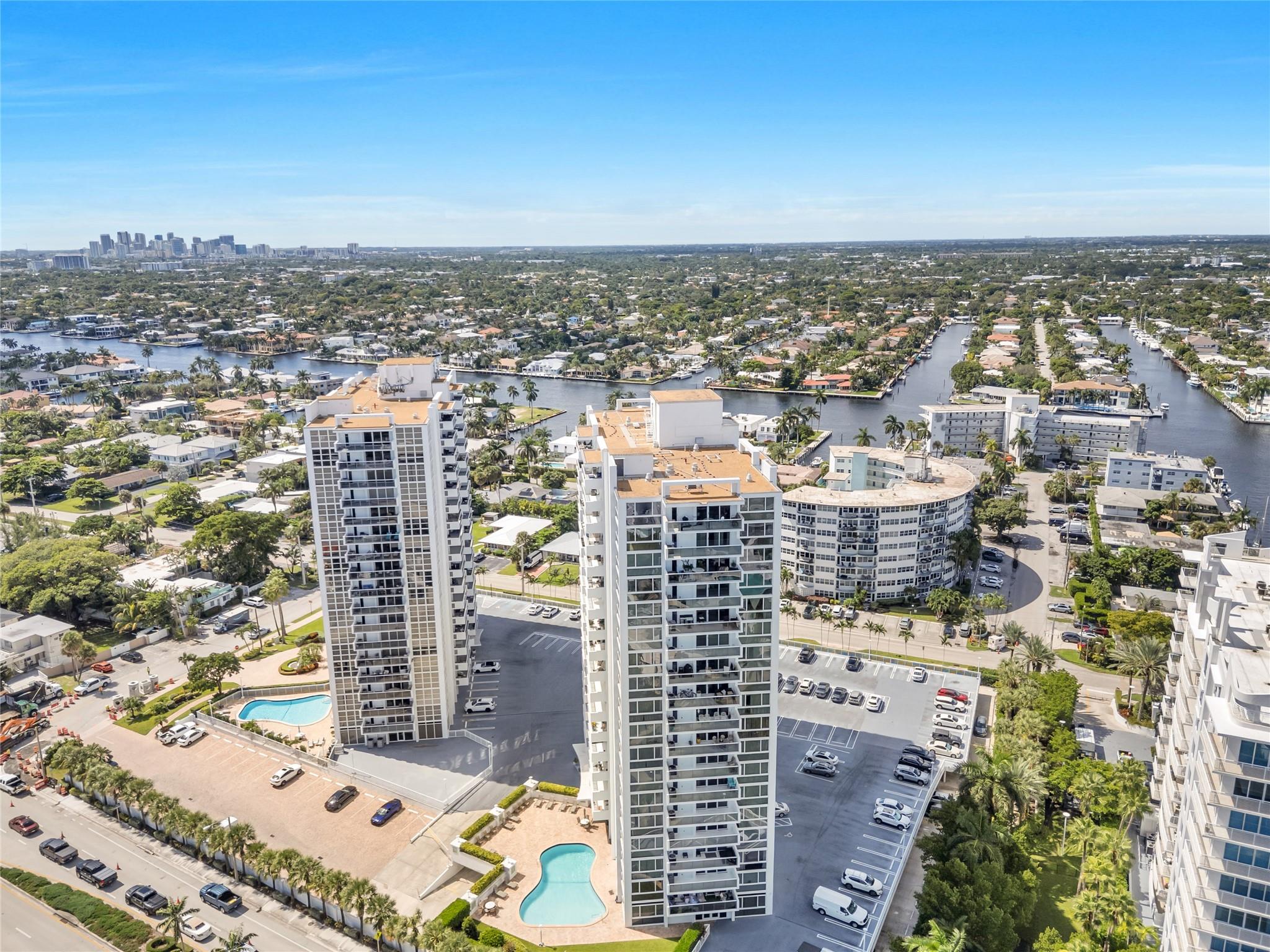 EMBASSY TOWER II - Residential