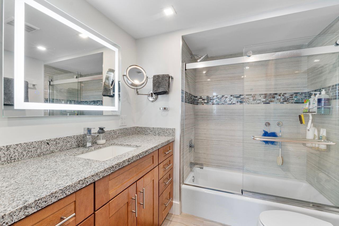 EMBASSY TOWER II - Residential