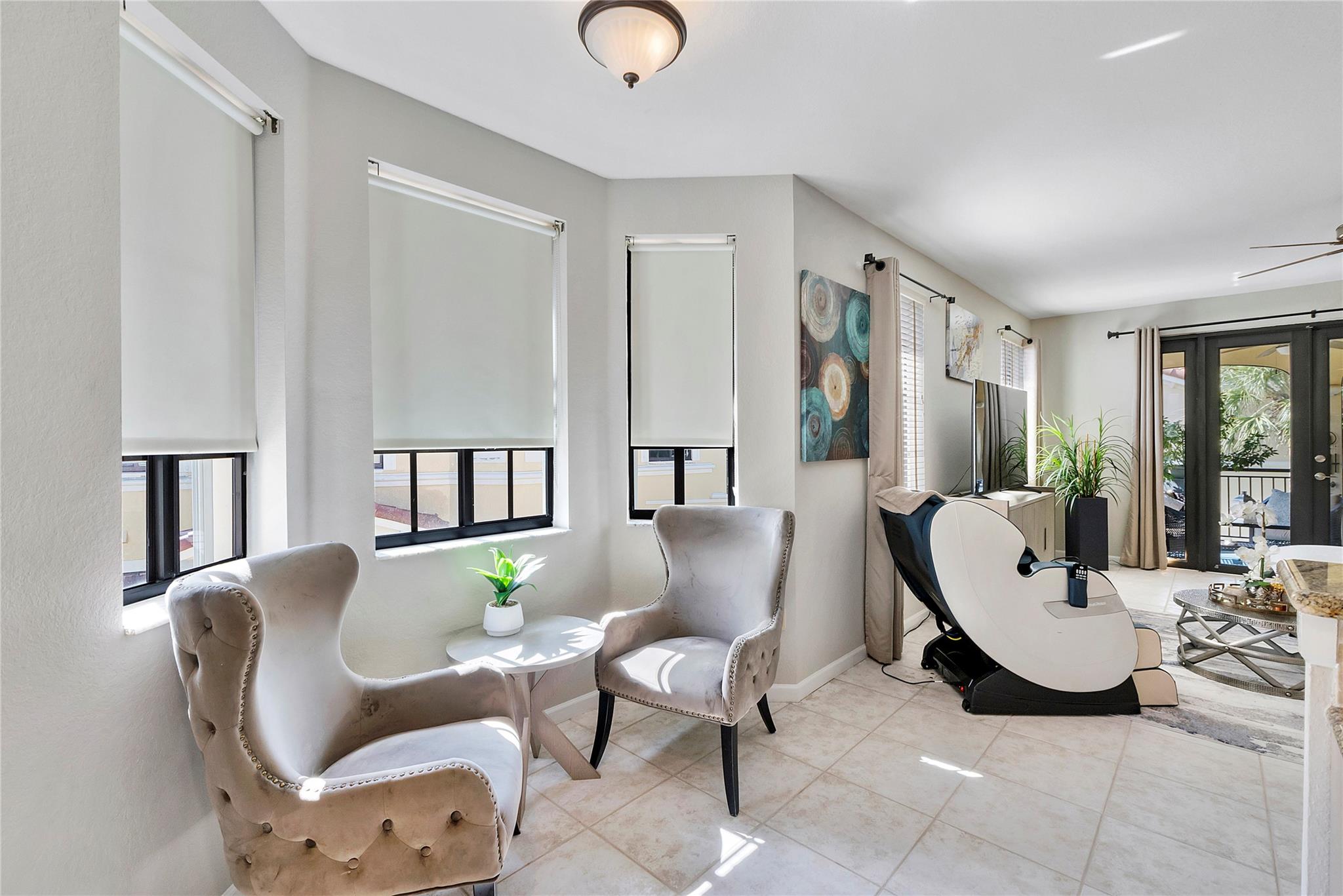 Mariposa Pointe - Residential