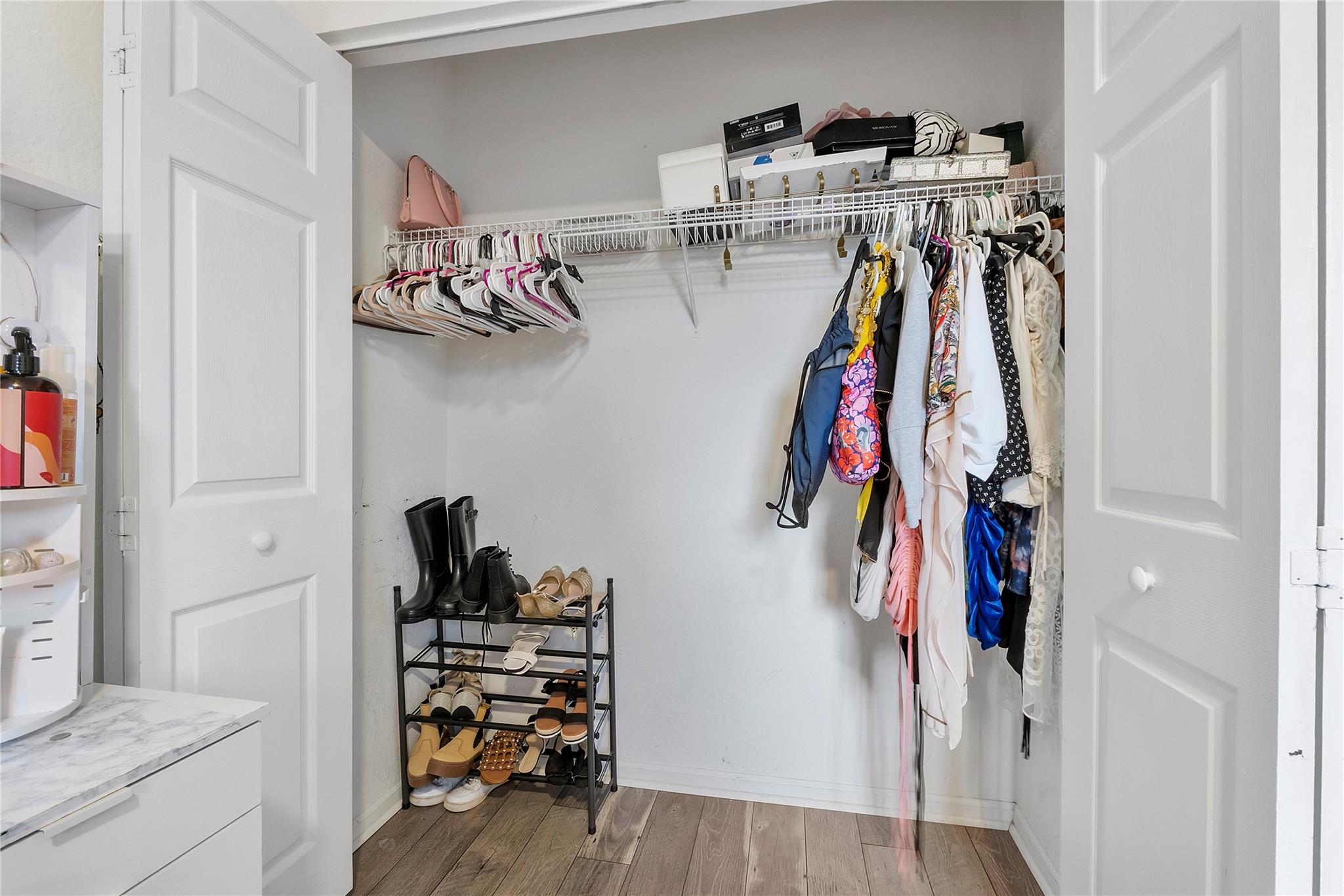 Mariposa Pointe - Residential