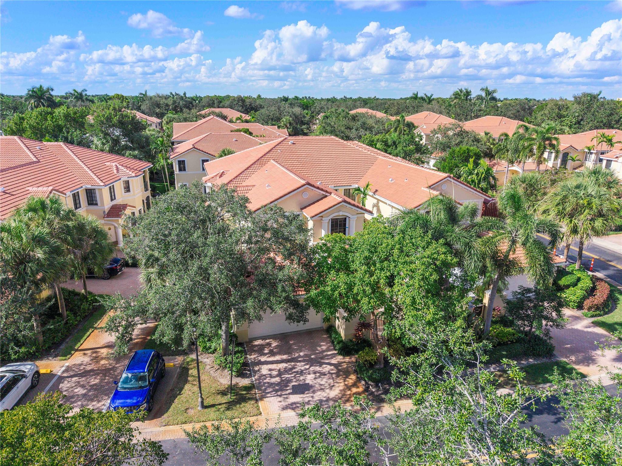 Mariposa Pointe - Residential