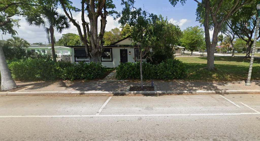 Photo of 1107 W ATLANTIC Avenue, Delray Beach, FL 33444 (MLS # B26065666)