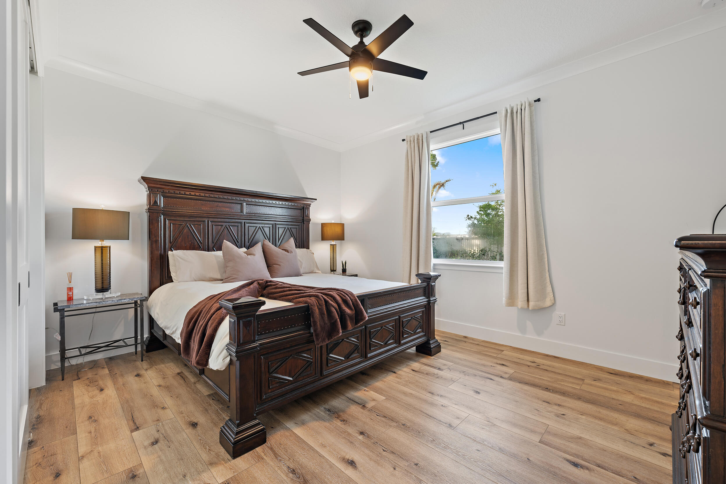 PINE TREE TERRACE - Residential