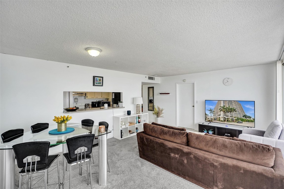 The Grandview Palace - Residential