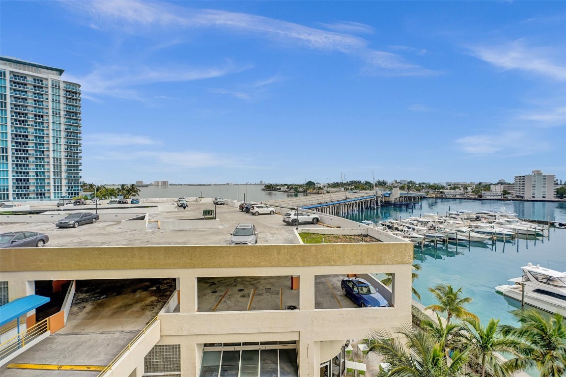 The Grandview Palace - Residential