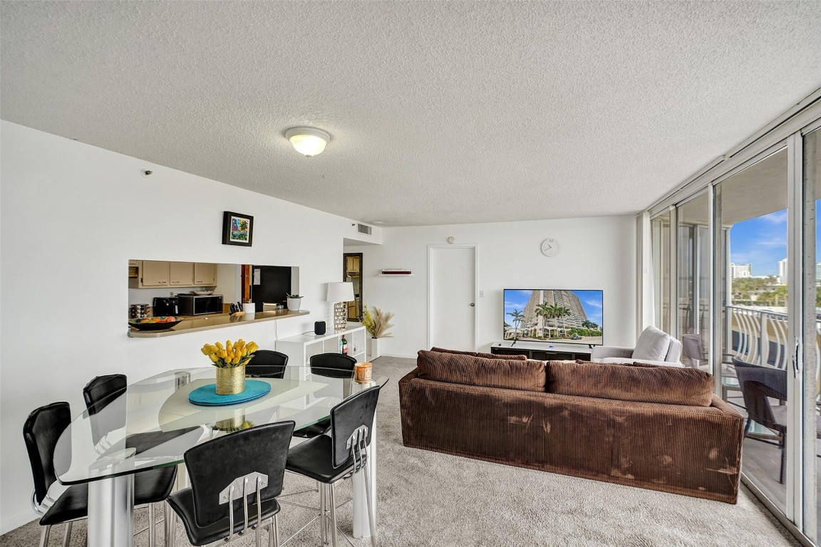 The Grandview Palace - Residential