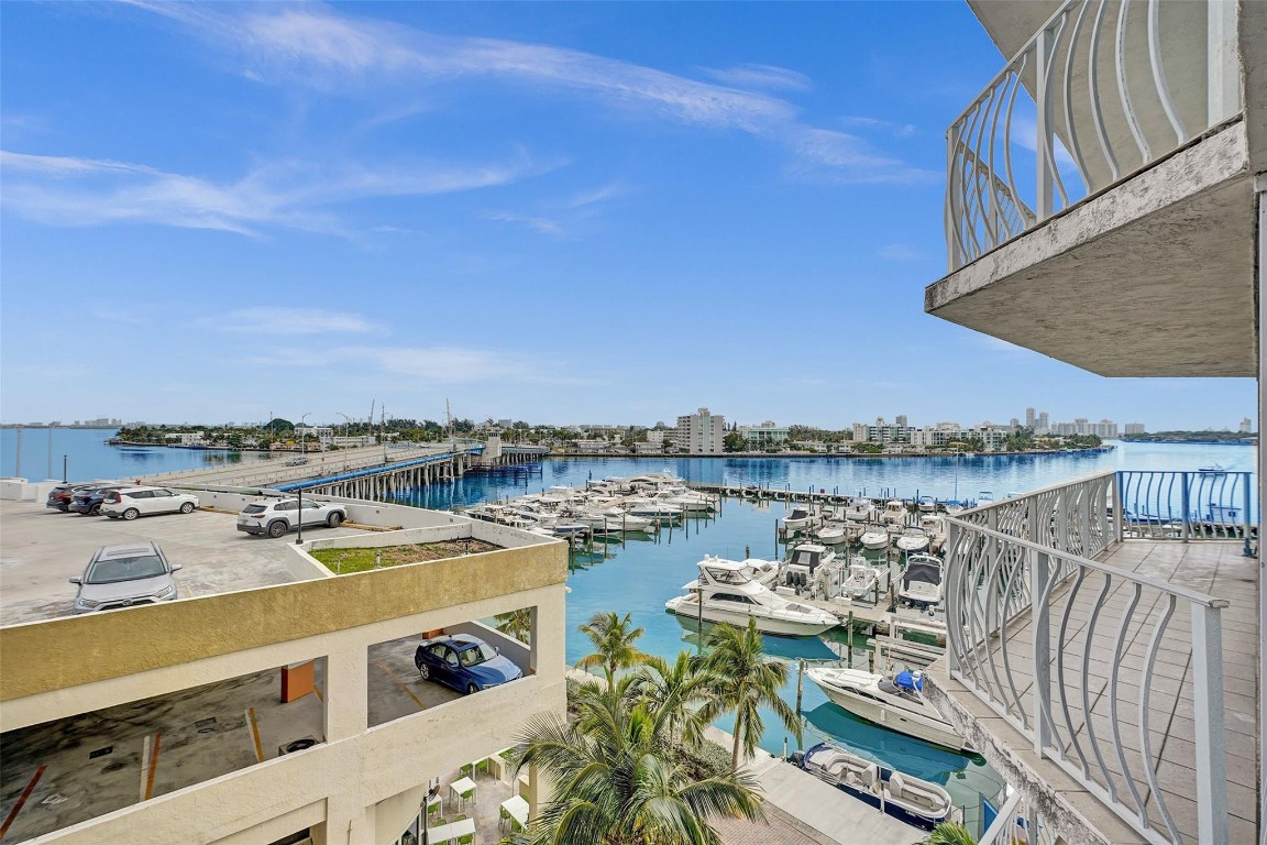 The Grandview Palace - Residential