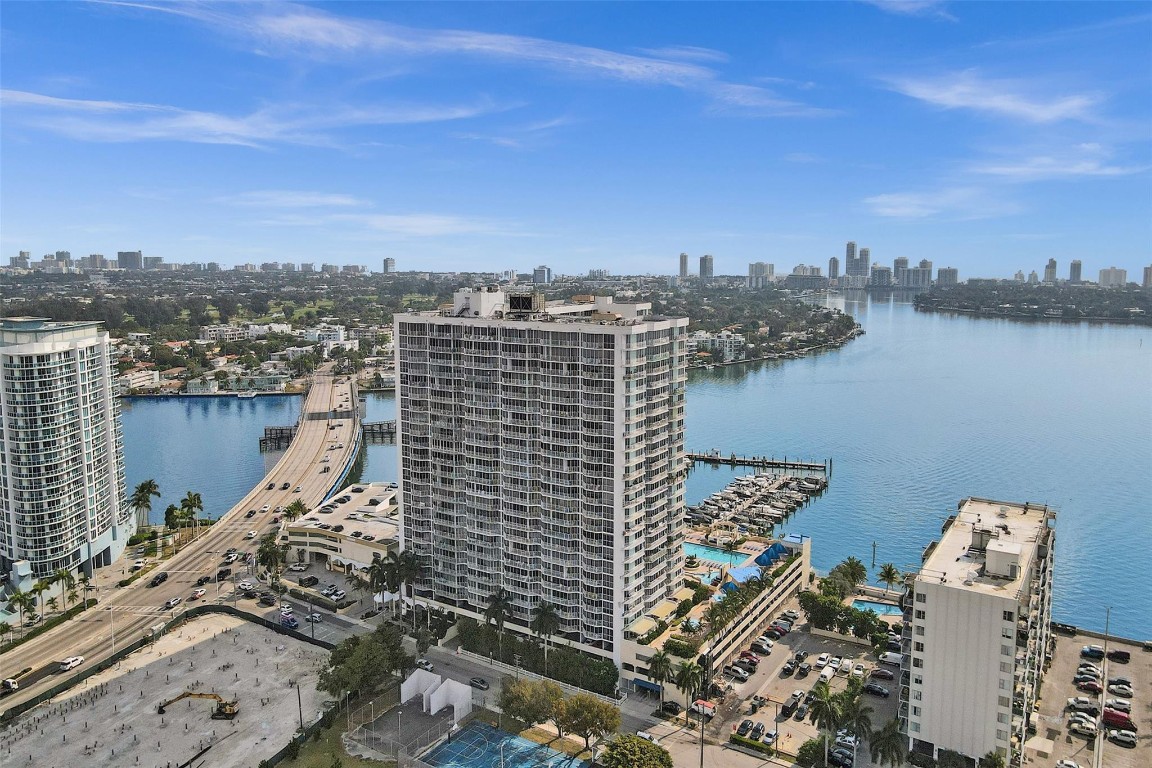 The Grandview Palace - Residential