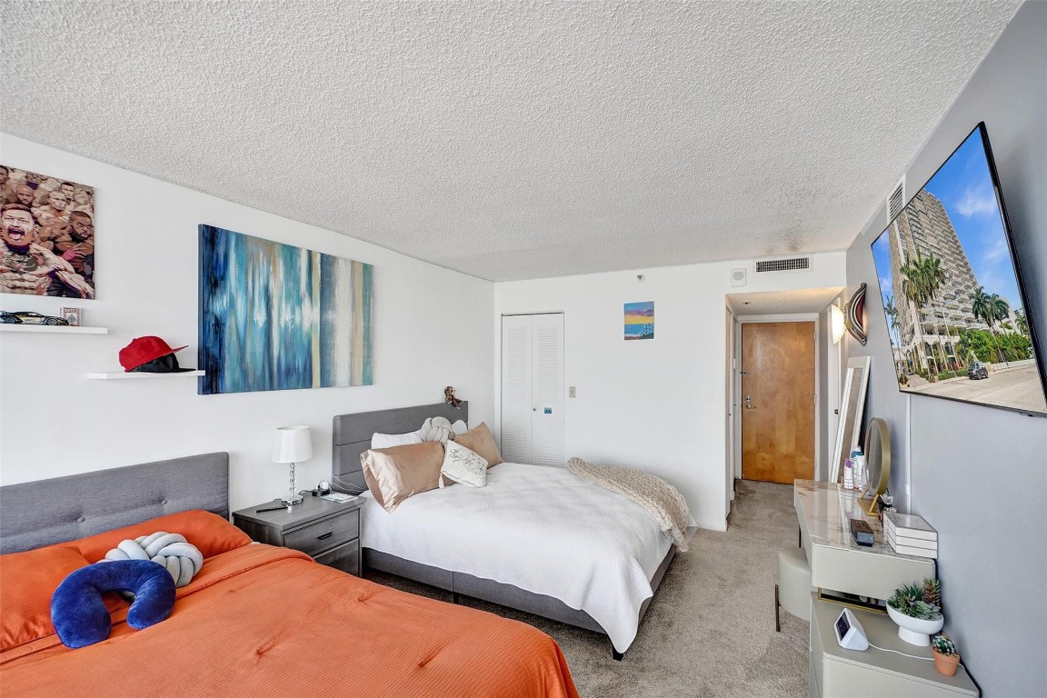 The Grandview Palace - Residential