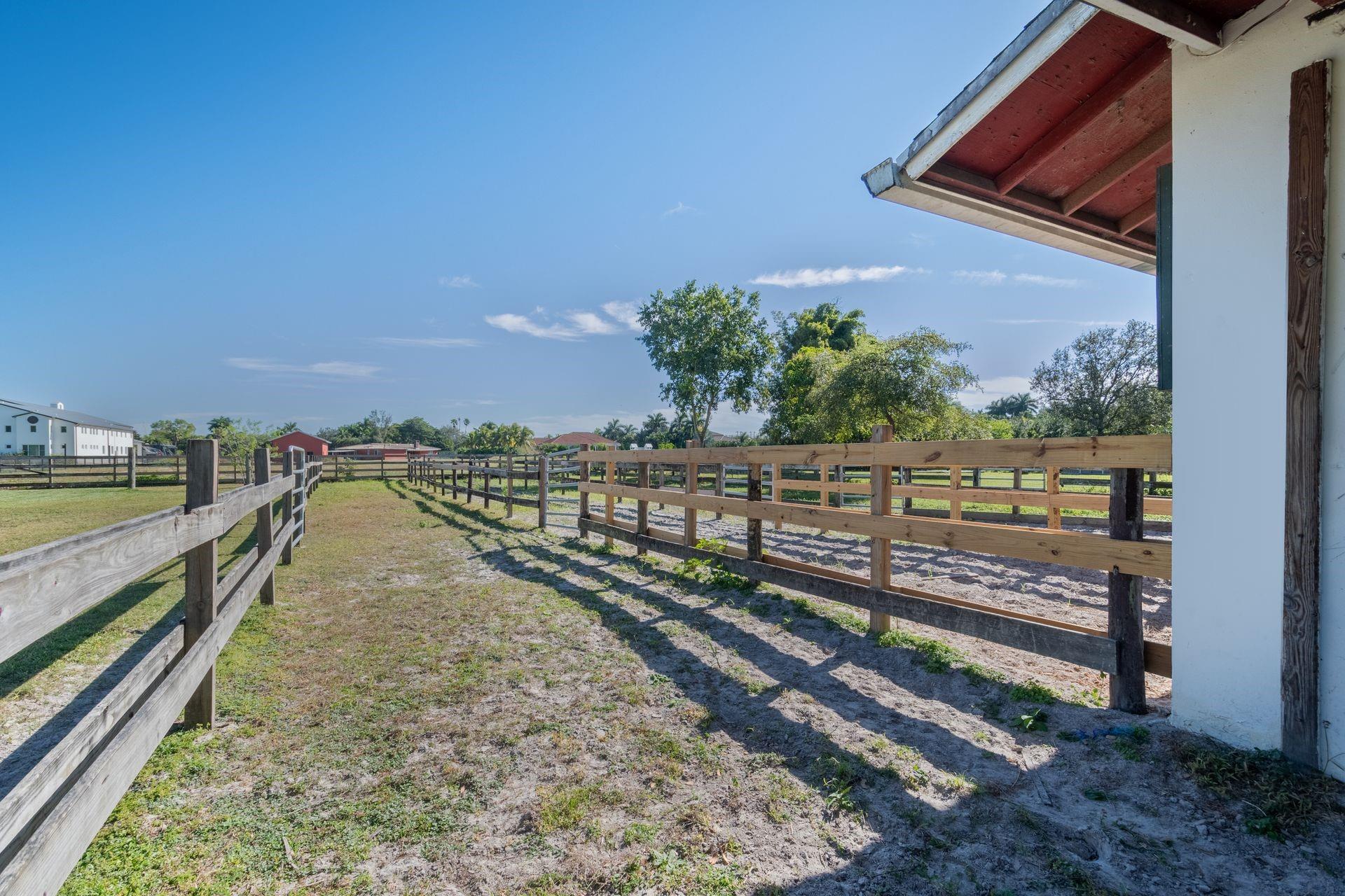 EVERGLADES SUGAR & LAND C - Residential