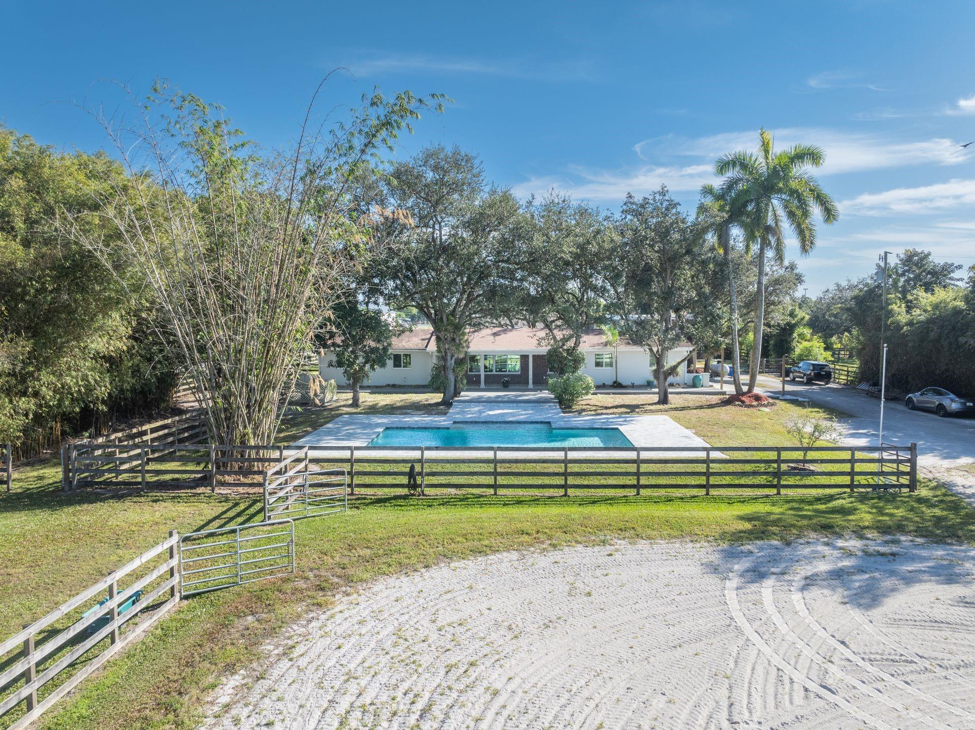 EVERGLADES SUGAR & LAND C - Residential