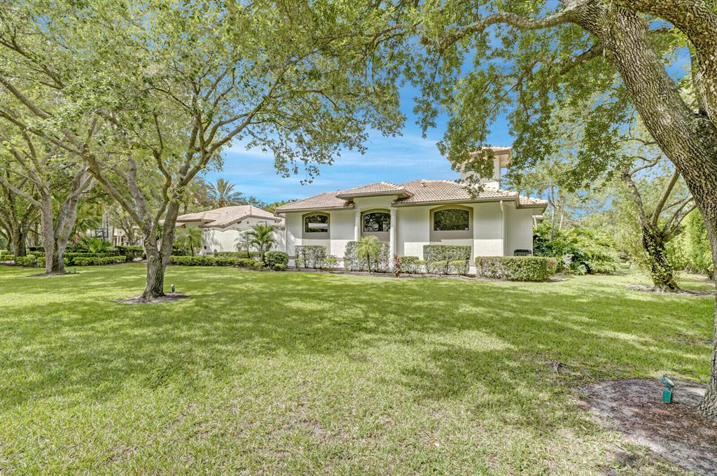 PARKLAND LAKES P U D - Residential