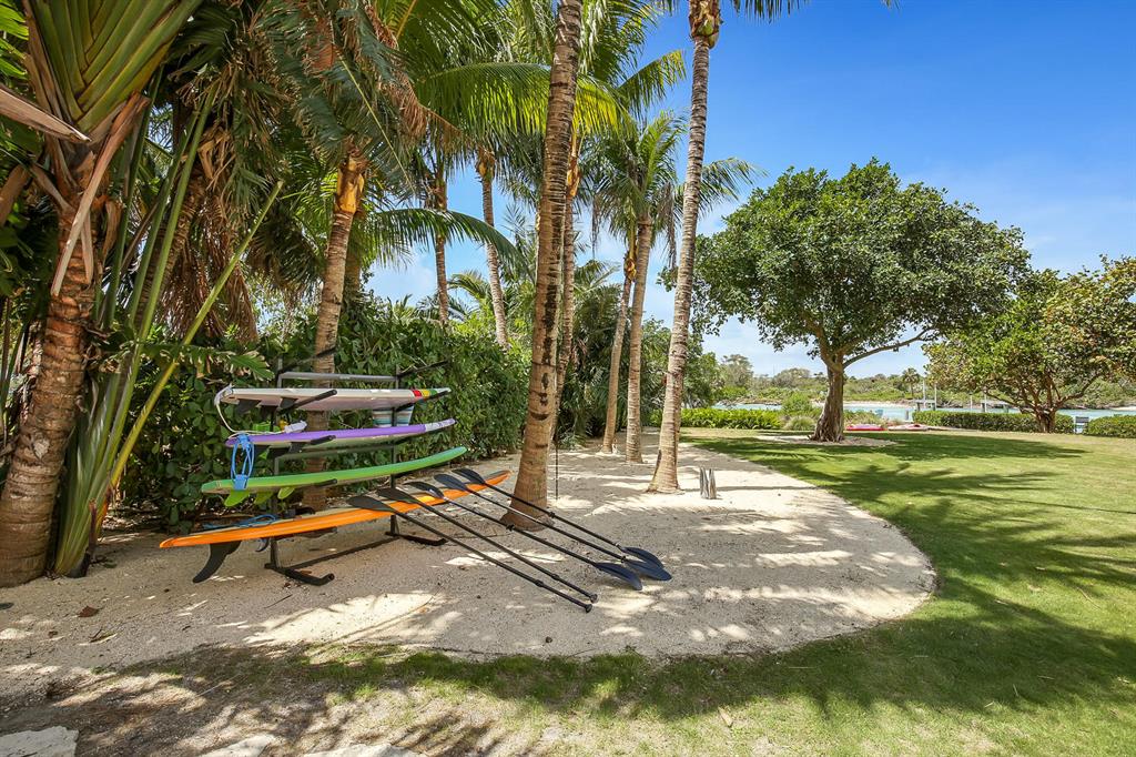 JUPITER INLET COLONY - Residential