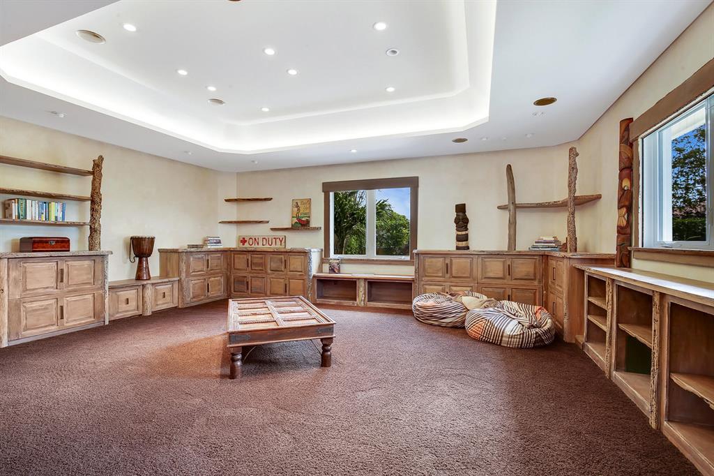 JUPITER INLET COLONY - Residential