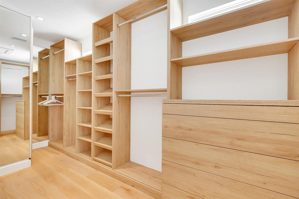 JUPITER INLET COLONY - Residential