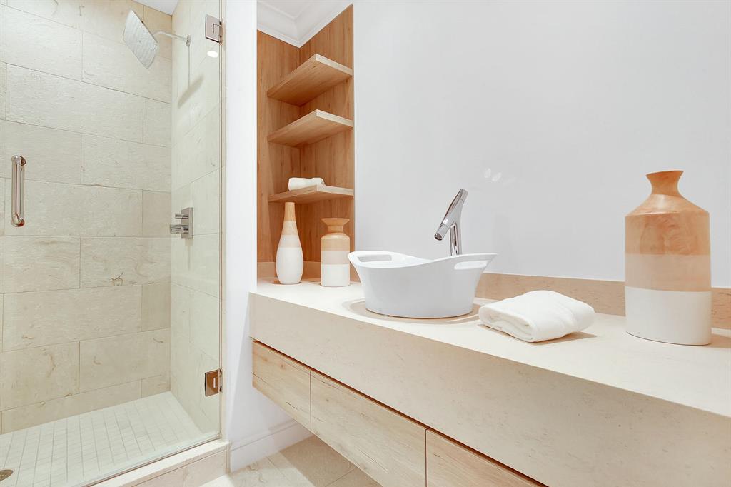 JUPITER INLET COLONY - Residential