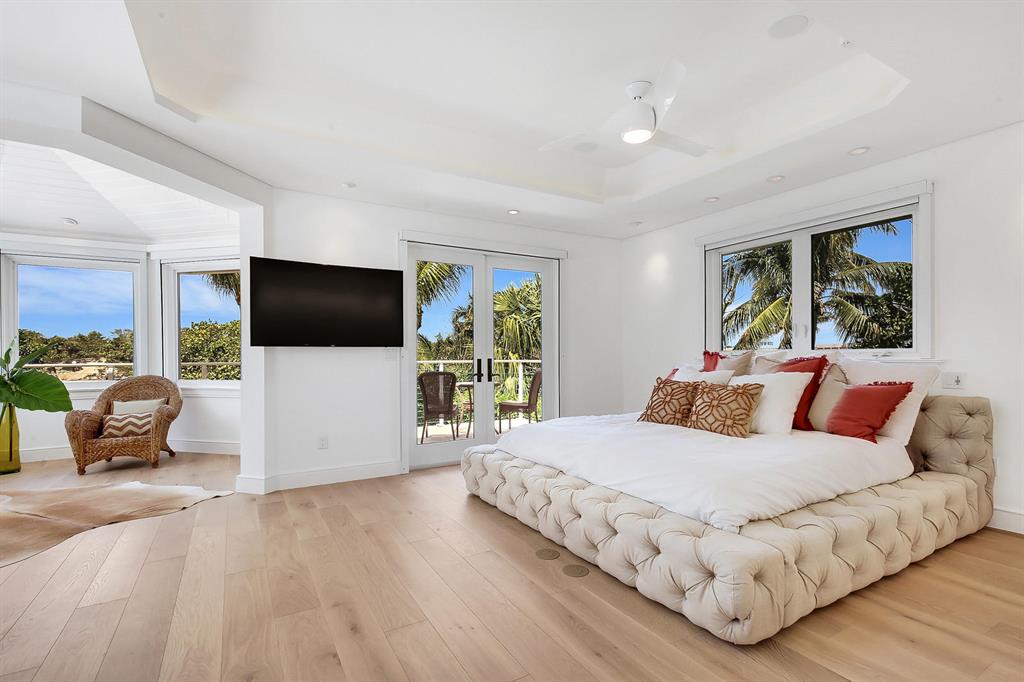 JUPITER INLET COLONY - Residential