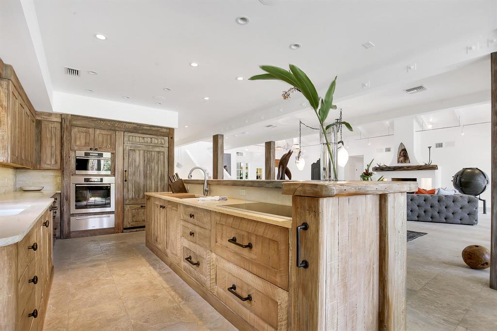 JUPITER INLET COLONY - Residential