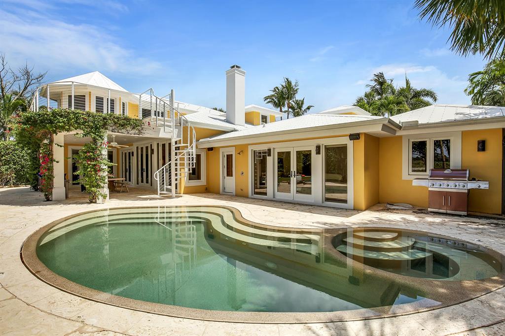 JUPITER INLET COLONY - Residential