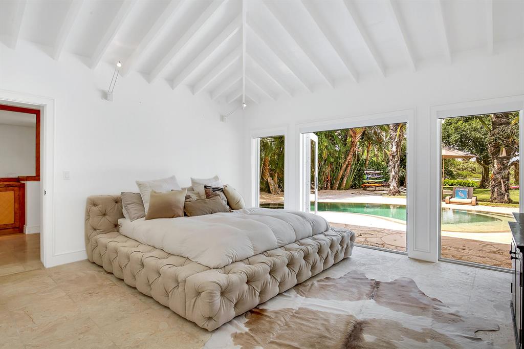 JUPITER INLET COLONY - Residential