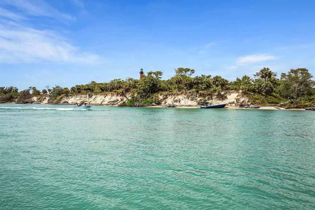 JUPITER INLET COLONY - Residential
