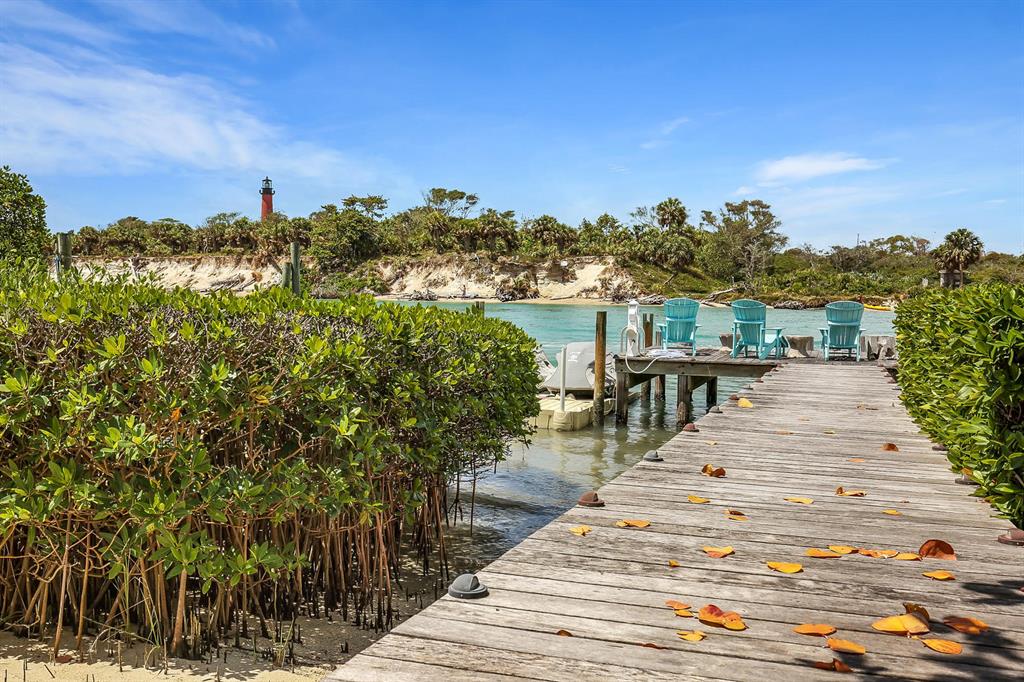 JUPITER INLET COLONY - Residential