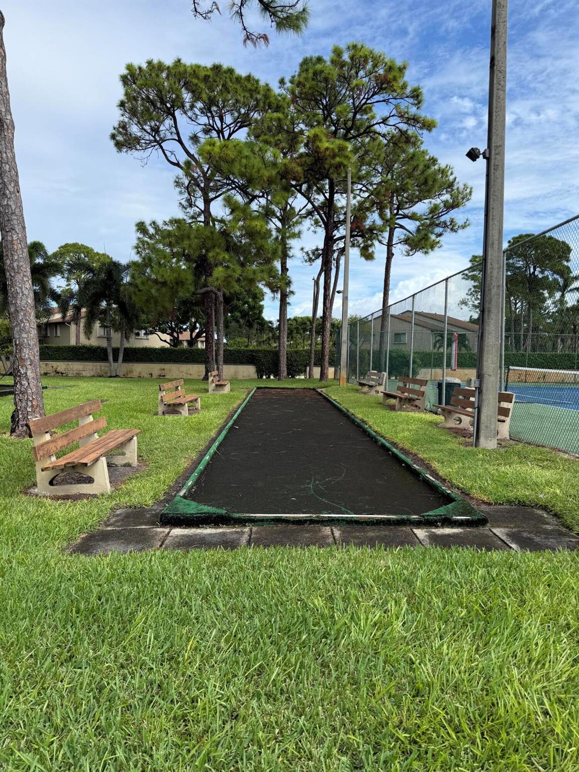 PINE RIDGE NORTH VILLAGE - Residential Lease