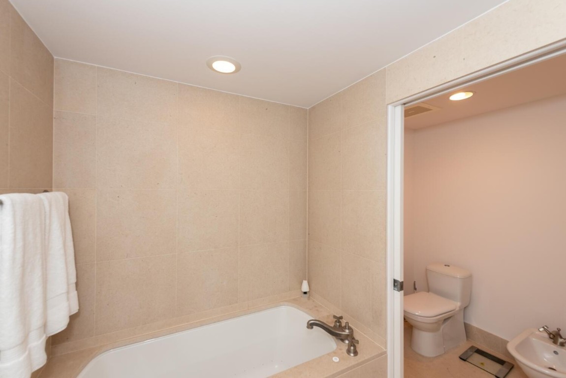 NORTH CARILLON BEACH COND - Residential