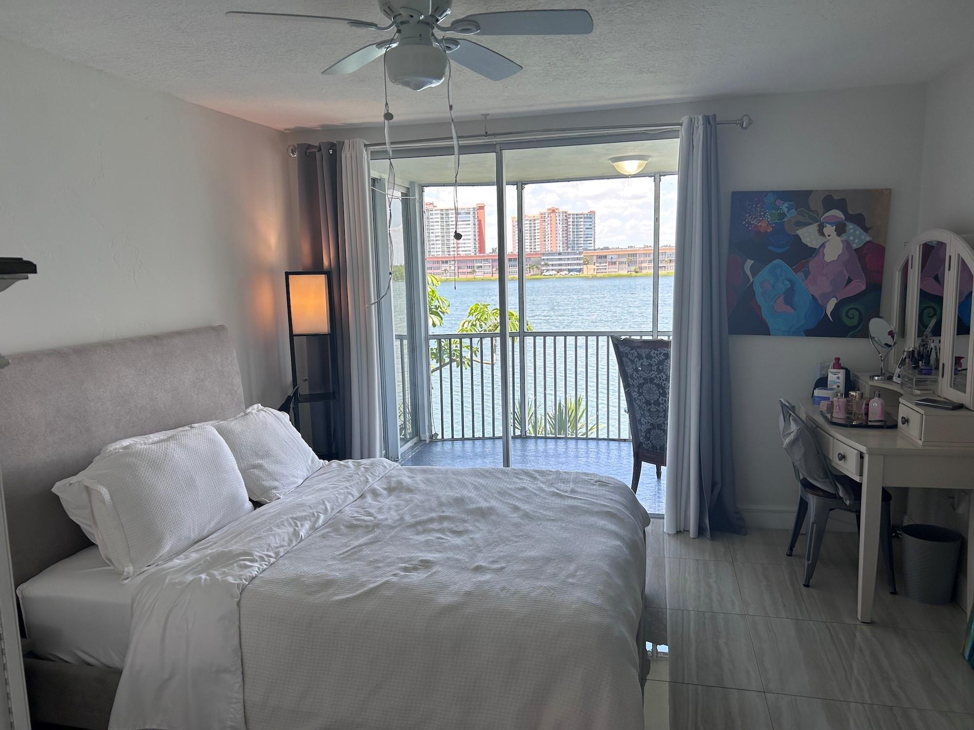 1660 NE 191st St 209-1