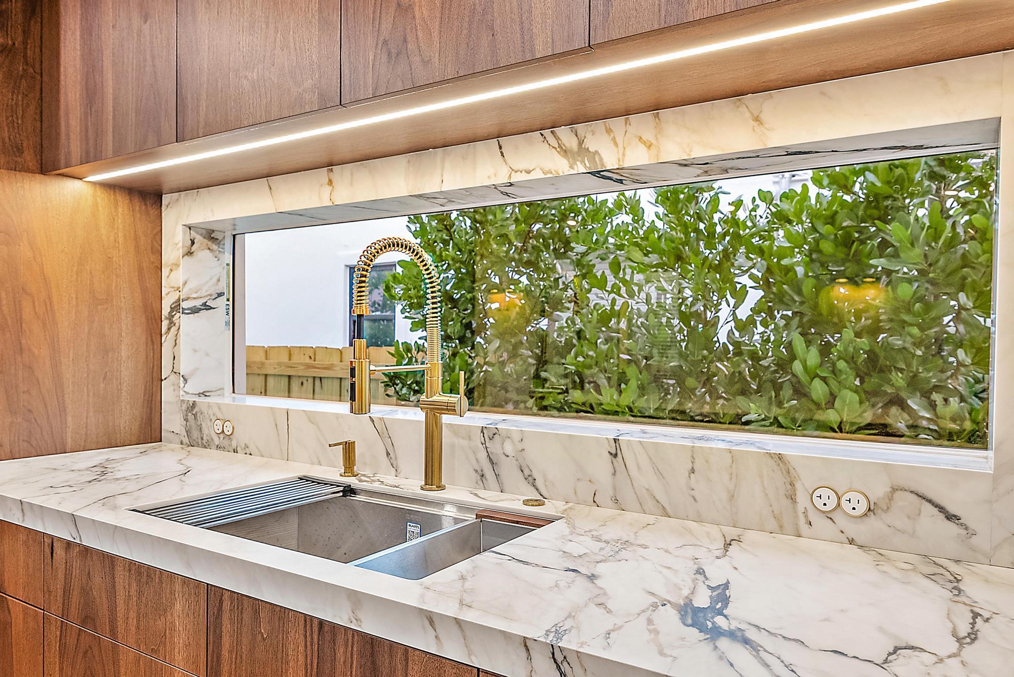 SOUTHLAND PARK ADD IN - Residential