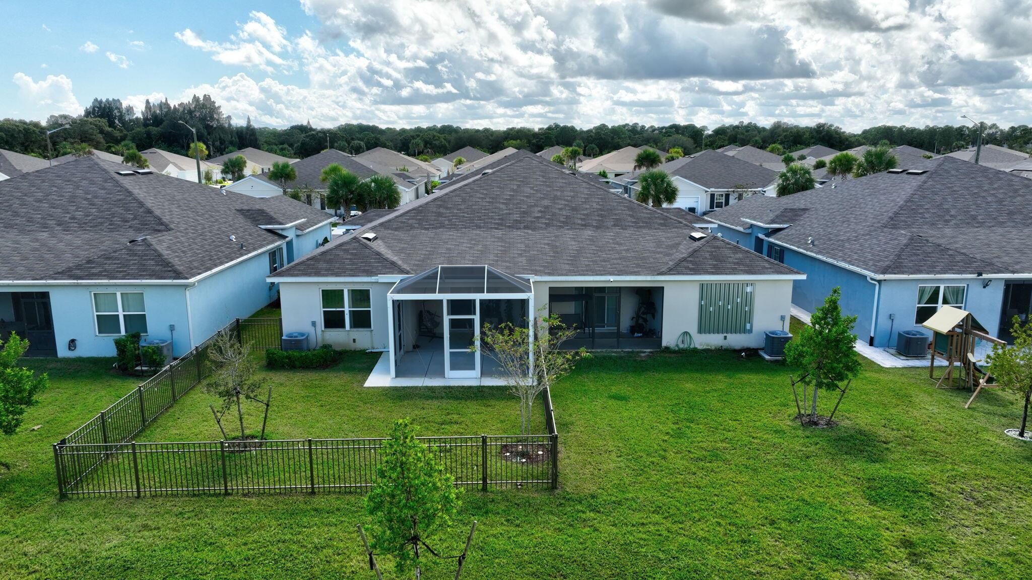 AVALON CROSSING - Residential