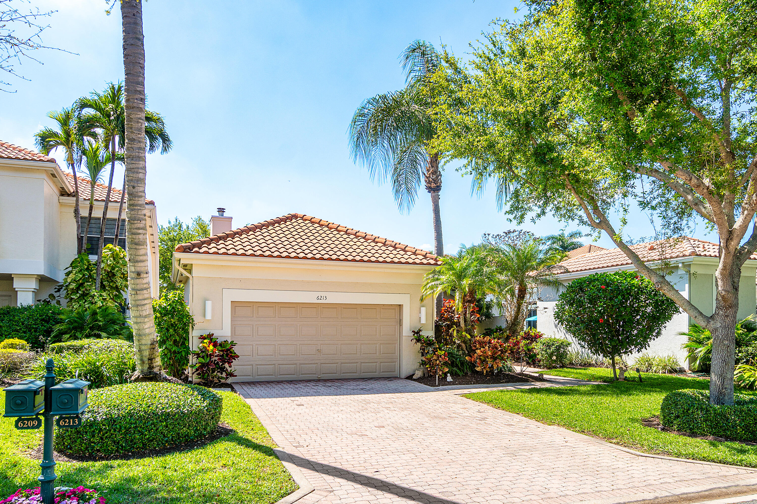 BAY POINTE - Residential Lease