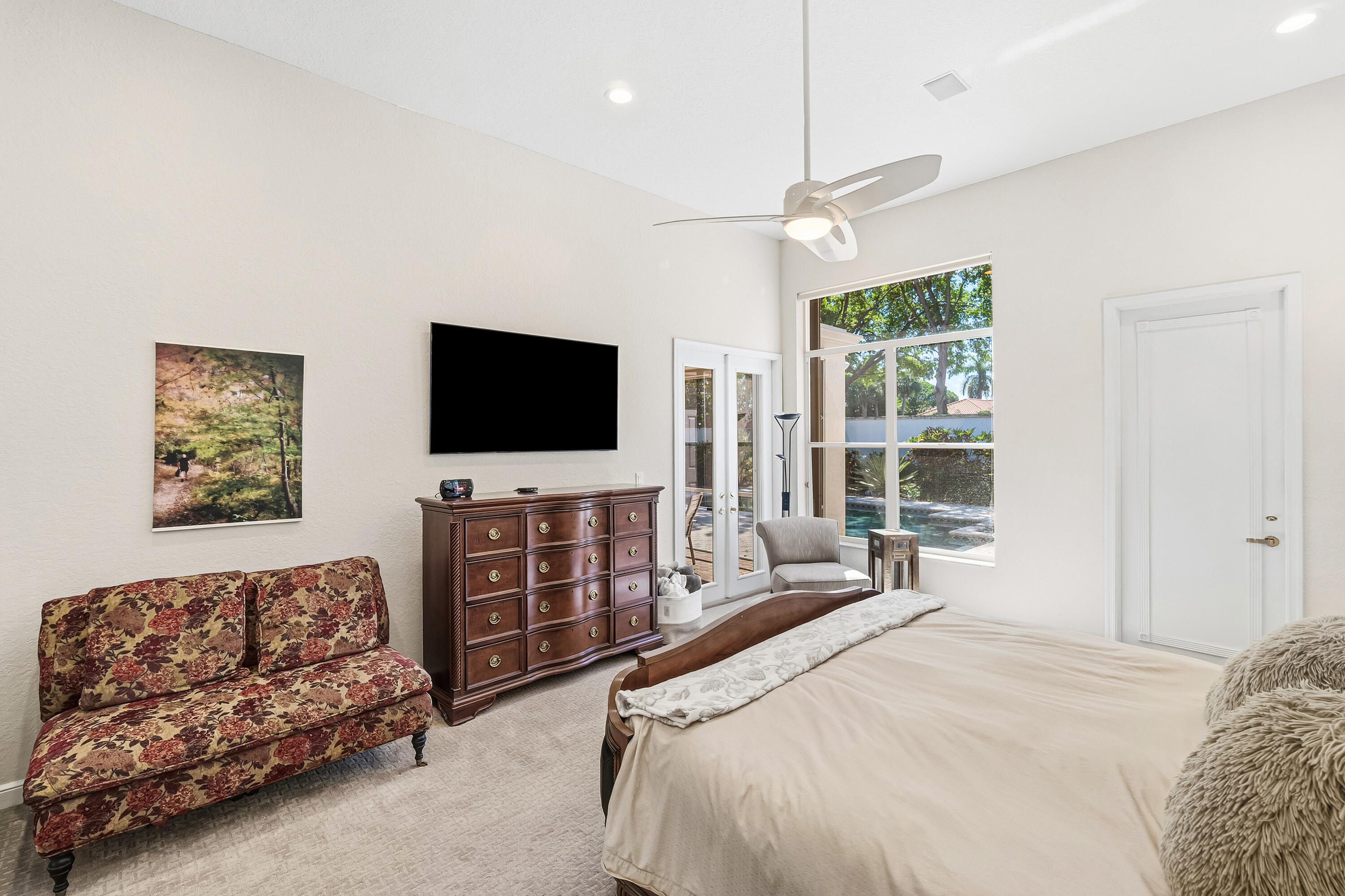 BAY POINTE - Residential Lease