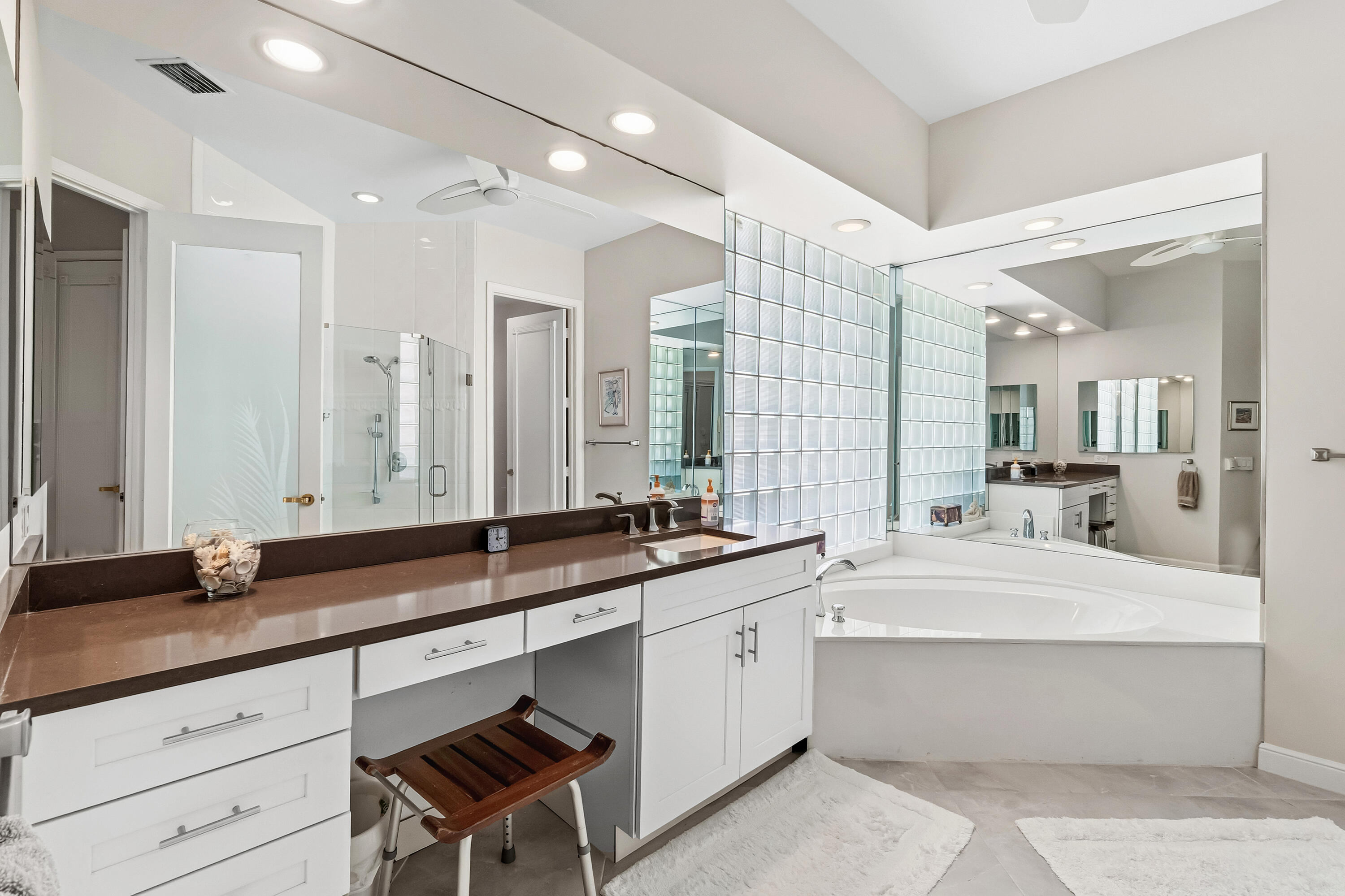 BAY POINTE - Residential Lease