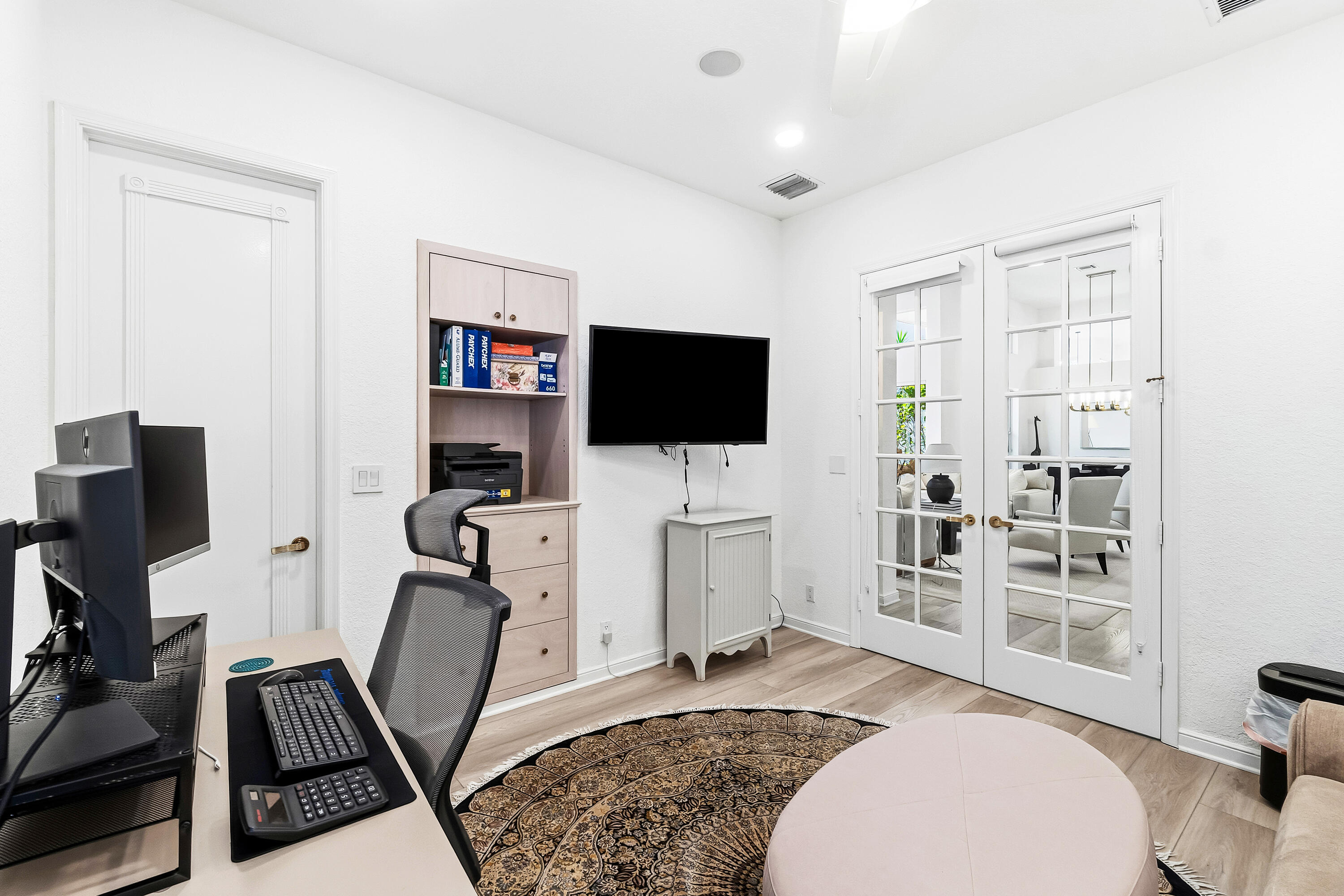 BAY POINTE - Residential Lease