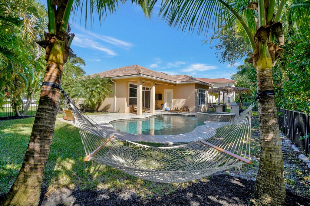 Photo of 12213 Aviles Circle, Palm Beach Gardens, FL 33418 (MLS # R10955234)