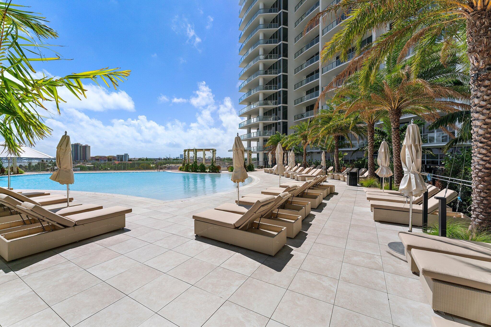 NAUTILUS 220 CONDO - Residential