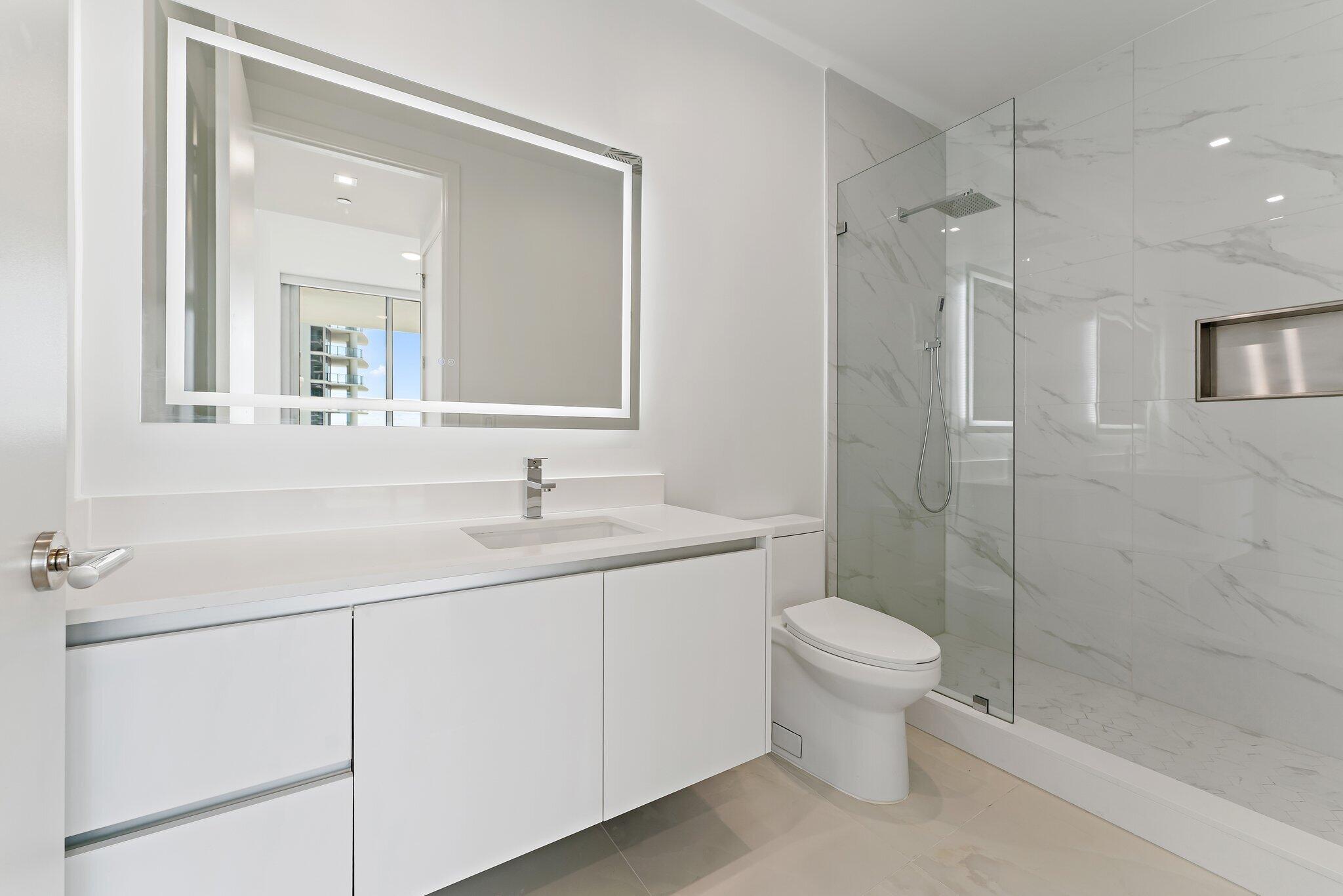 NAUTILUS 220 CONDO - Residential